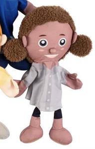 Kind met twee bruine knotjes en grijze blouse (handpop)